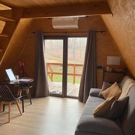 Parque de Campismo El Roble Glamping - Alpina Familiar Lagunilla