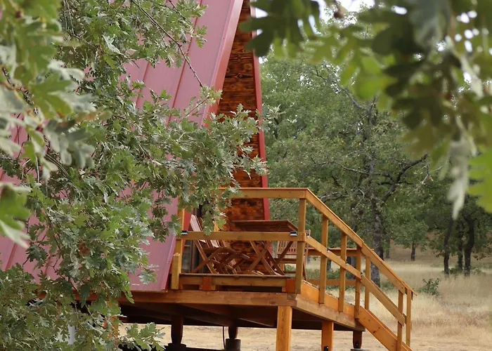 Parque de Campismo El Roble Glamping - Alpina Familiar Lagunilla